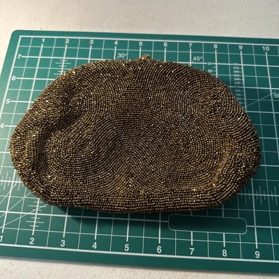 Bolsa clutch vintage de cobre/bronze Coblentz com miçangas, Bélgica - Imagem 1 de 4