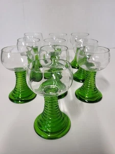 Vintage deutsche Roemer Rummer Wein/Hock Gläser mit grünem Spiral Bienenstock Stiel - Bild 1 von 23