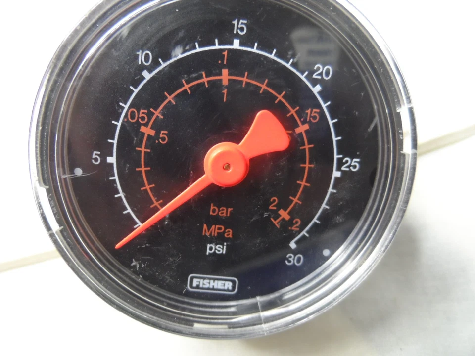 Fisher 0-30 PSI 1/4 NPT 2" Medidor Cara Latón Centro Trasero Montaje - NUEVO SIN CAJA Foto 1 de 1