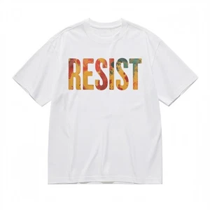 Camiseta clásica cómoda transpirable cómoda para mujer Resist Attitude gráfica - Imagen 1 de 6