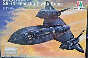 Lockhedd Martin SR-71 Blackbird con Drone - Italeri Kit 1:72 145 - Imagen 1 de 4