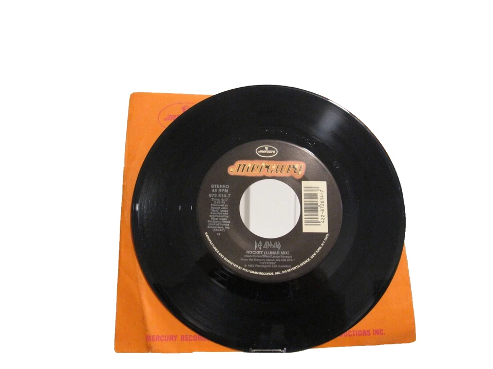45 RECORD - DEF LEPPARD - ROCKET - Image 1 of 1