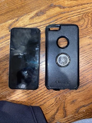 iPhone 6S 64GB, Gray, Unlocked Smartphone - Image 1 of 4