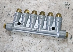 DBP-16 Showa Destereinheit Verteilerventil automatischer Öler - 7 verfügbar NEU! - Bild 1 von 1