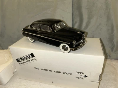 Mercury Club 1949 cupé Danbury como nuevo, negro, 1/24 Foto 1 de 4