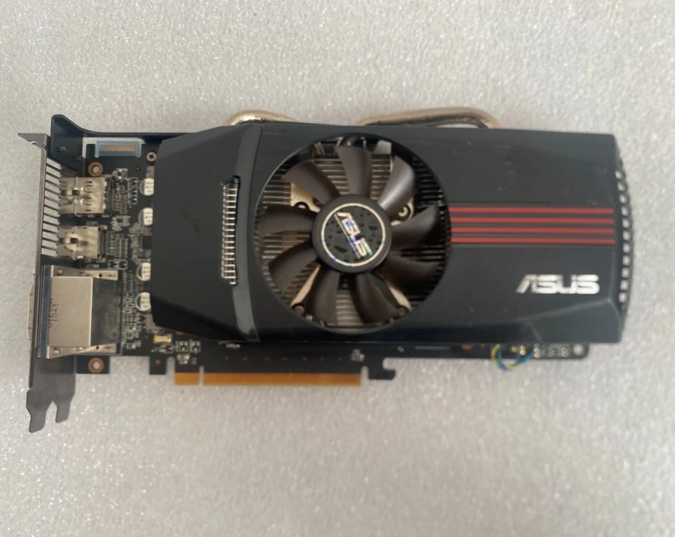 ASUS AMD Radeon HD 6850 1G GDDR5 EAH6850 DC/2DIS/1GD5/V2 PCIe 2.1 x16 Card - Image 1 of 4