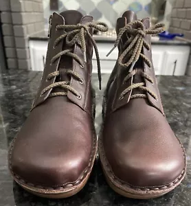 NAOT Castera Woman’s 42 US Size 11 Ankle Zip Boots Brown/Taupe New Without Box - Picture 1 of 11