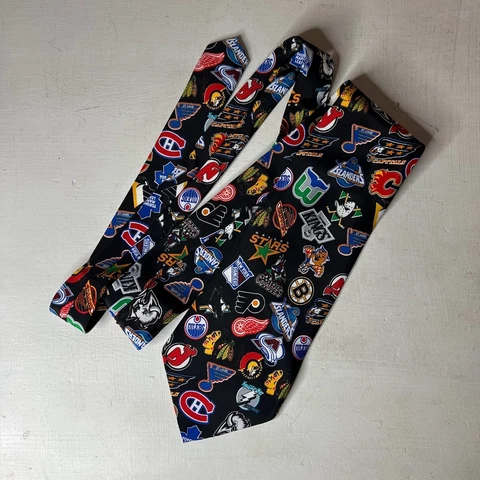 VTG NHL Hockey Teams Neck Tie 90s Made in Korea Cover