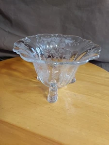 HEISEY Empress Dolphin-Footed Mayonnaise or Sauce Bowl Vintage EUC - Picture 1 of 7