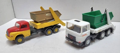 Wiking Umbaumodell MAN mit Absetzcontainer plus Kibri MAN Modell, 1985, ca. 1:87 - Bild 1 von 4