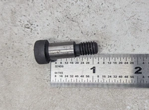 Bullone a spalla 3/8" X 5/8" 5/16" 18 filetti (LOTTO DI 21) - Foto 1 di 2