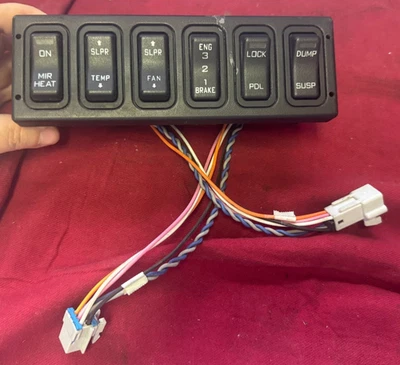 International PROSTAR SWITCH PANEL Dash Panel - 3549776C5, 32237-101 - Imagem 1 de 4