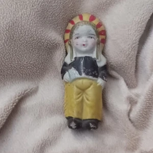 Vintage antike Porzellan Biskuit Puppe Figur Indianer Indianer Junge  - Bild 1 von 8