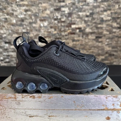 Nike Air Max DN Zapatos Niños Talla 8C Negro Tenis para Correr Informales FN4453-004 Foto 1 de 4