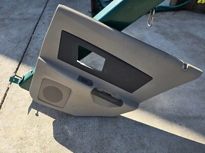 2003-2005 Cadillac CTS Rear Back Passenger Side Door Panel Trim Cover Right Foto 1 de 3