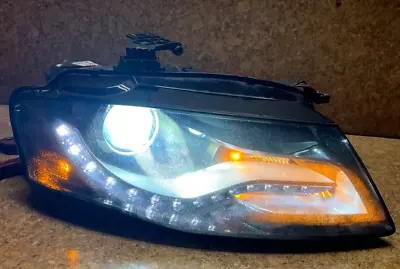 ♨️2009 2010 2011 2012 AUDI A4 S4 B8 XENON COMPLETE RIGHT HEADLIGHT HEADLAMP♨️ - Image 1 of 4