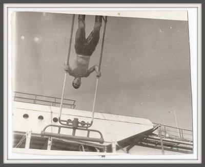 Sailor Swing Ship Gym Sports Navy Handsome man guy shirtless athlete USSR photo - Image 1 of 3