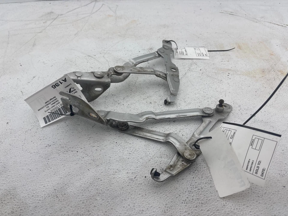 2000-2002 Audi S4 Rear Left & Right Lid Hinge OEM - Image 1 of 4