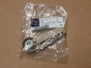 Mercedes Benz GL-Class Genuine Passengers Rear Right Seat Release Handle Beige - Imagen 1 de 3