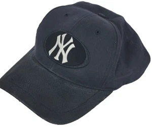 Rare NY Yankees Black Hat / Cap Snapback - Picture 1 of 7