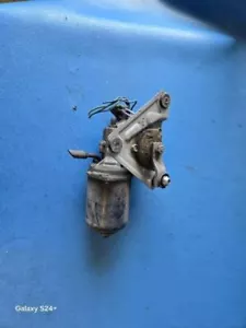 85 86 87 88 89 MOTOR LIMPIAPARABRISAS TRASERO SUBARU GL WAGON 110753 - Imagen 1 de 4