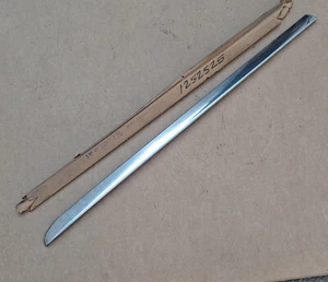 1949 Dodge Coronet Wayfarer Meadowbrook NOS MoPar Right Front DOOR EXT MOLDING - Picture 1 of 3