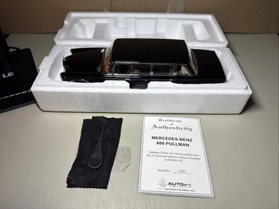 Coche modelo AUTOart Signature Mercedes-Benz 600 Pullman 1/18 Foto 1 de 4