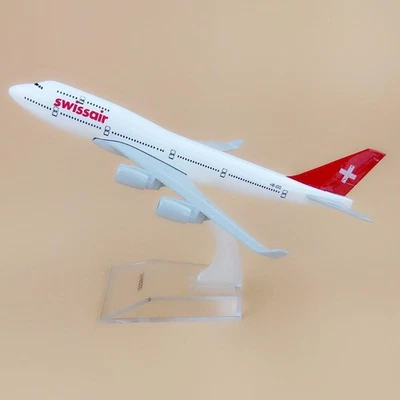 Modello di Aereo in Diecast 1:400 - Boeing 747-257B Swissair 16cm Da Collezione - Immagine 1 di 4