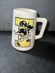 VTG 1984 Iowa Hawkeyes Football Ceramic Stein Mug RARE!! - Bild 1 von 12