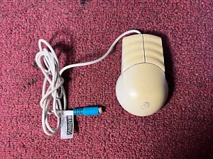 Packard Bell Wavy Textured Wired Mouse 160125 FDM-611 PS/2 USED Trackball PS2 - Picture 1 of 3