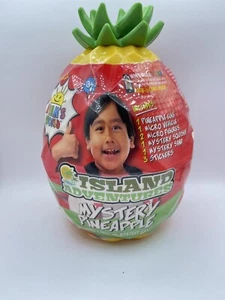 RYAN'S WORLD Island Adventures - Mystery Pineapple. New Sealed. - Picture 1 of 2