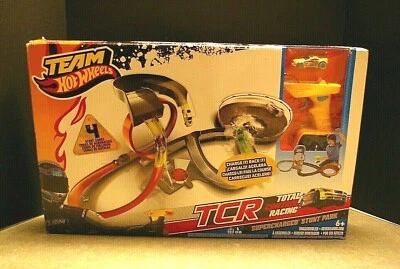 NEW 2012 TEAM HOT WHEELS TCR TOTAL CONTROL RACING SUPER CHARGED STUNT PARK X0171 - Image 1 of 4