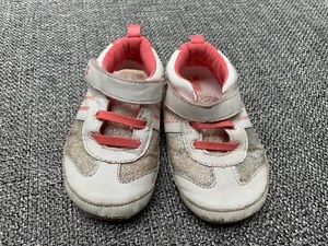 Stride Rite Surprize Infant Girls Shoes 18-24 Months White With Silver Pink - Picture 1 of 8