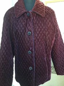 Womens Venezia Jeans Quilted Velour Jacket Burgundy Button Up Size 18/20 - Picture 1 of 12
