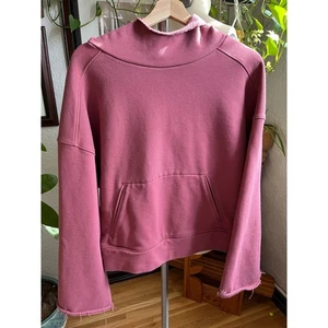 alo Rosewood Wide Sleeve Low Key Hoodie - Picture 1 of 6