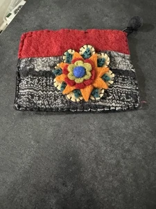 Rising Tide Made in Nepal 100% lana floreale boho pochette borsetta borsa cosmetica - Foto 1 di 7