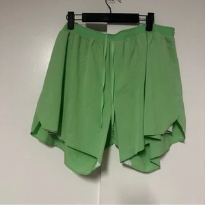 Lululemon Athletica running Men's Lined Short 6" lime green Shorts Size XXL - Picture 1 of 10