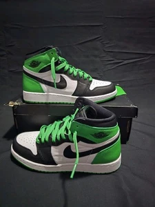 Air Jordan (GS) 1 Retro Alto OG "LUCKY GREEN" 2023 - Talla 6.5Y - fd1437 031 - Imagen 1 de 7