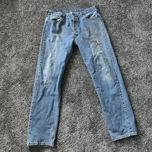 Vintage Levis 501 Jeans Mens 36x34 Straight Leg Button Fly Distressed 90s Denim - Picture 1 of 14