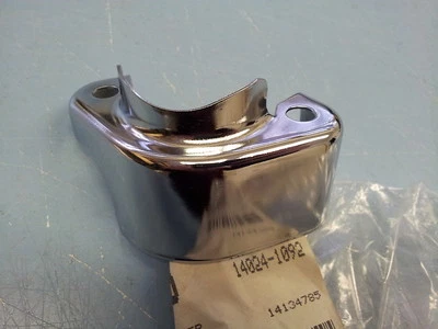 Cubierta silenciador Kawasaki VN750 Vulcan A 1986-2006 VN700 LTD - 1985 14024-1092 NUEVO DE STOCK Foto 1 de 2