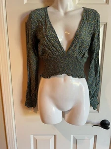NEW Urban Outfitters Boho Smocked Elastic V-Neck Blouse in Green Combo Top - Picture 1 of 5