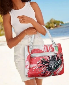 NWT COACH 19029 Poppy Multi Floral Embroidery Sequins Glam Tote Shoulder Bag NEW - Picture 1 of 10