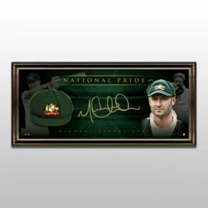 MICHAEL CLARKE SIGNED FRAMED LIMITED EDITION NATIONAL PRIDE BAGGY GREEN PRINT - Bild 1 von 1