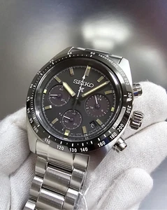 Seiko Prospex Solar Chronograph 39mm Black Dial SS Men's Watch SSC819 - Picture 1 of 6