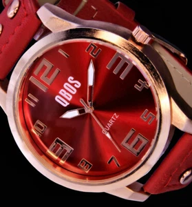 Große QBos Damen Armband Frauen Uhr Rot Rose Gold Farben Nieten Lady's Watch L55 - Bild 1 von 5