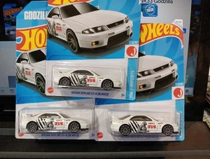 Hot Wheels J-IMPORTS GODZILLA NISSAN SKYLINE GT-R (BCNR33) LOT OF 3 MINT CARDS - Picture 1 of 2