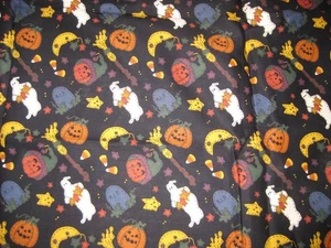 1 Yard Cranston Leslie Beck Halloween Print Cotton Fabric Ghost Pumpkin Moon - Picture 1 of 2