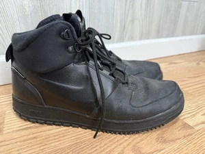 Nike Path WNTR Men's Size 11.5 Sneaker Boot Winter Snow Rubber Triple Black - Picture 1 of 7