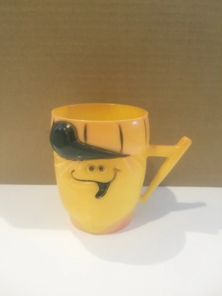 Taza de plástico vintage LEFTY LEMON Pillsbury FUNNY FACE Drink Foto 1 de 4