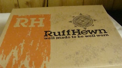 Botas para mujer talladas con volantes - talla 6,5 M Foto 1 de 4